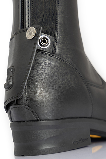 SG_foto-F28450_Pulse-Absolute-Black_zip protecion.jpg